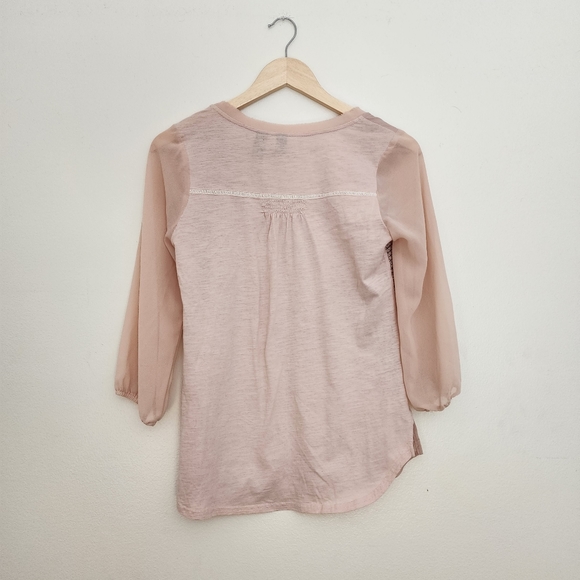 Embroidered and Sequined Blush Top Size Small - Picture 4 of 5